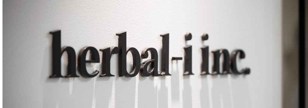 株式会社ハーバルアイのカバーイメージ