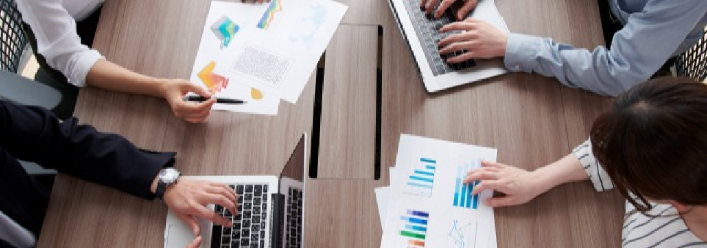 ロケットベース株式会社のカバーイメージ