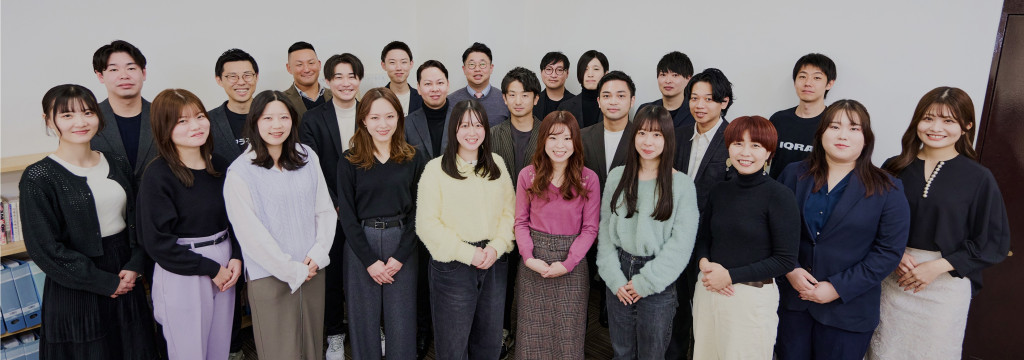 イクラ株式会社の【IT×不動産｜役員直下｜未経験OK】営業未経験から3年で執行役員の元で、5,500店舗以上に支持されるサービスのアポイント！能力に応じてオンライン商談も経験できます◎のカバー画像