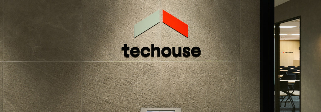 株式会社Techouseの【28卒必見】戦略立案から商談まで一気通貫！本質的な営業力が身に付くコンサルティングセールス|上場直前のITベンチャーでBtoBセールスのプロフェッショナルを目指しませんか？- 株式会社Techouseの長期・有給インターンシップのカバー画像