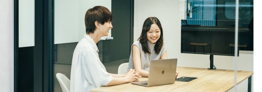 株式会社セブンデックスの【役員直下｜一部リモート可】マーケティング × デザインで事業を支援するスタートアップでマーケターのインターンを募集！◎未経験歓迎 ◎実践的なtoBマーケが学べる【起業経験/野村證券/メルカリ/DeNA出身の社員在籍】 - 株式会社セブンデックスの長期・有のカバー画像