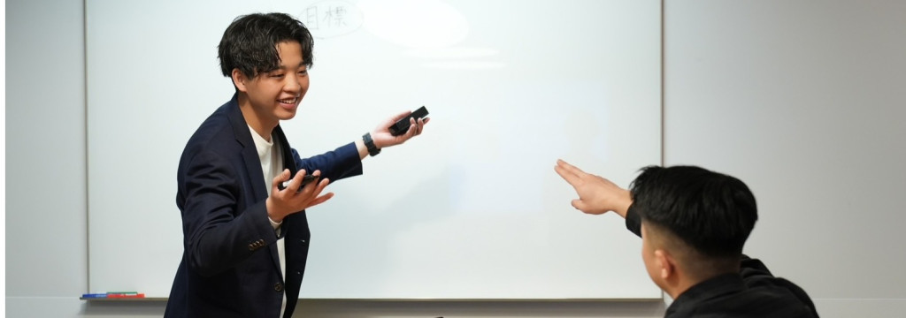 株式会社DRAFTの【役員直下】【年2回の海外旅行】大学生で月収100万に挑戦！インターン生が組織の主軸として活躍！最高の仲間と最高の青春を得られる有給インターンシップ - MECOS株式会社の長期・有給インターンシップのカバー画像