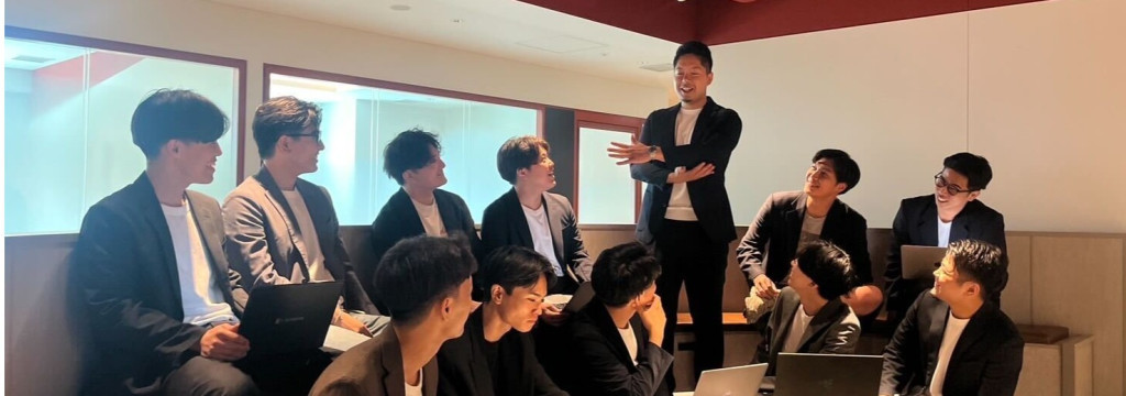UNARI株式会社の【圧倒的裁量権】連続起業家直下で新規事業立ち上げ！営業×マーケ×SNS運用のスキルが身に付く弊社で一緒に働きませんか？のカバー画像