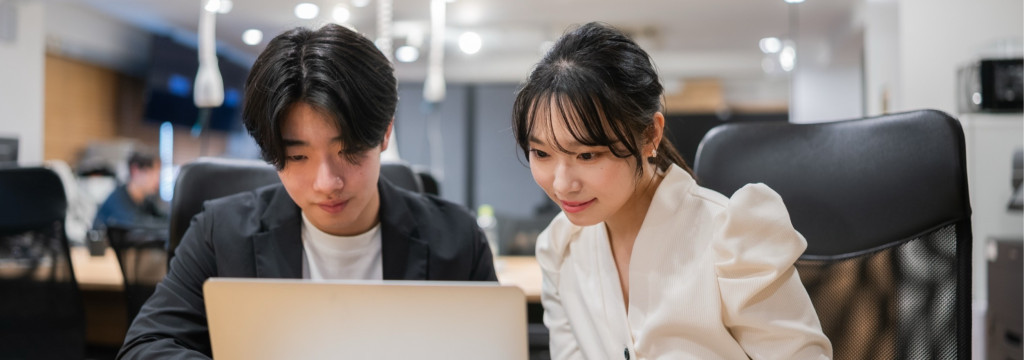 株式会社ANCaの【SNSや最新トレンドが好きな方におすすめ！】マーケティング/広報/TikTok運用の積極採用！日本1の就活支援で第一志望へ内定！/新規メディア,webサイトのマーケティング,セールス/外コン/リクルート/サイバー/楽天出身の社員直下で裁量ある業務！のカバー画像