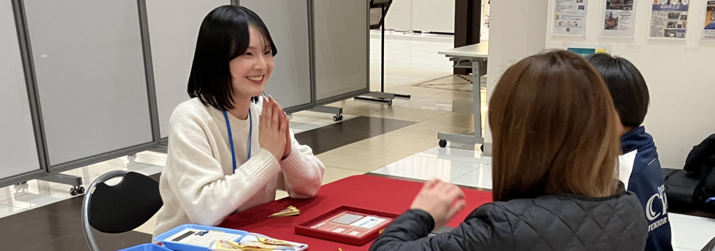 株式会社コネクトボックスの【キーエンス・デロイト等内定多数】ブース営業は実践の場。 野村総研・リクルート出身者直伝の「コンサルティング力」と「マネジメント力」を体得する実力主義インターン！（最大時給2,100円）のカバー画像