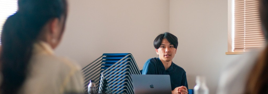 株式会社Pathosionの【サイバーエージェント出身の社長直下】学生のうちに新規事業立案・予算を動かす新規事業責任者候補インターン！ 【事業企画 / 予算獲得 / PL設計 / 戦略実行・検証】のカバー画像