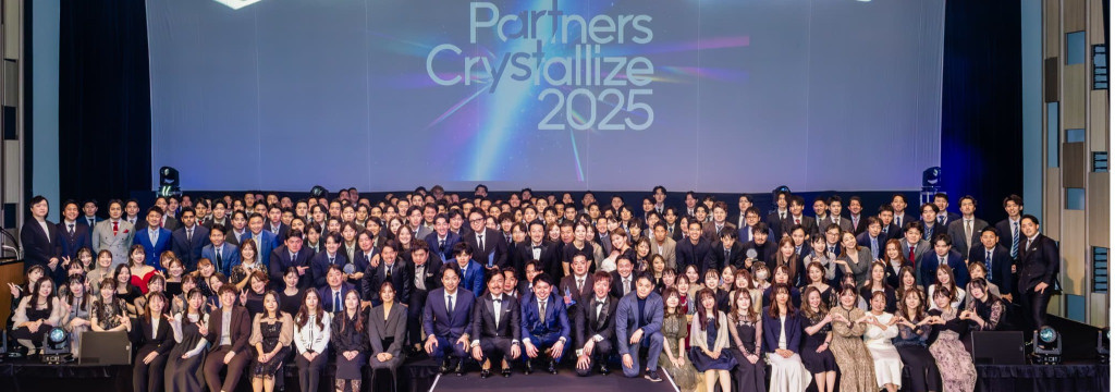 合同会社enXの【急成長のベンチャー企業｜インサイドセールス】何をやるかより、誰とやるか。成約の要となるファーストアプローチを担える！のカバー画像